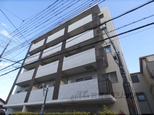 071383の外観写真