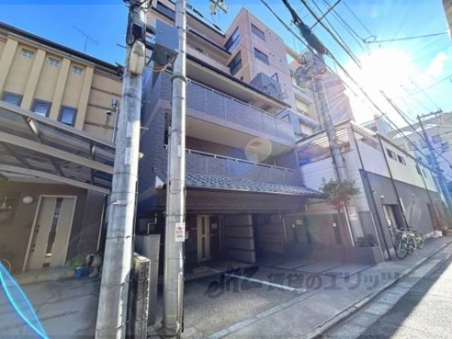 グランレブリー室町六角外観写真2
