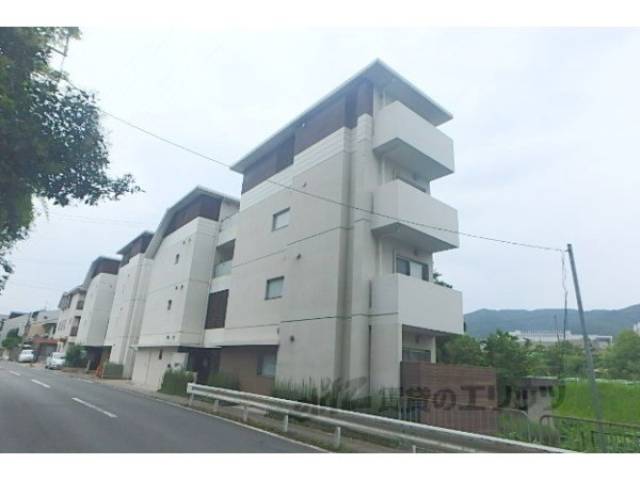 VILLA VISTA DAIGO南棟外観写真3
