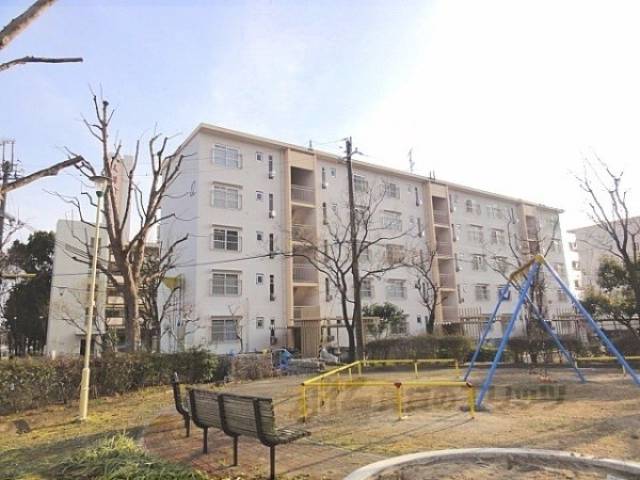 久御山団地4号棟外観写真1