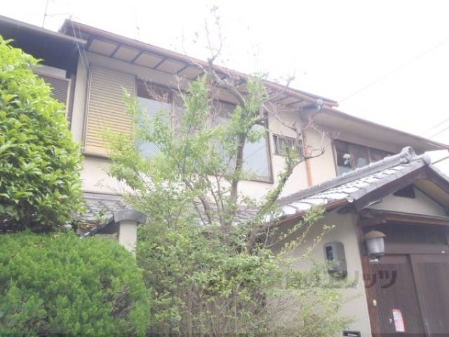 貸家外観写真1
