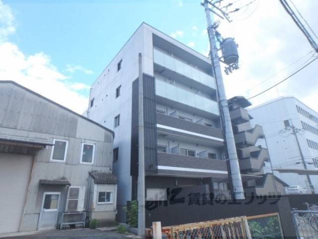 サクシード上鳥羽外観写真3