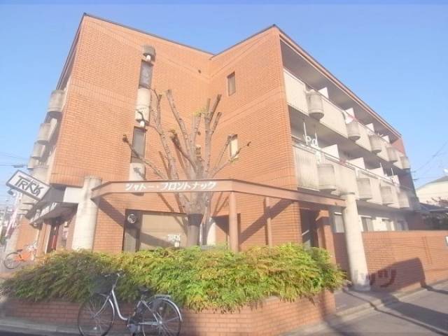 シャトーフロントナック外観写真1