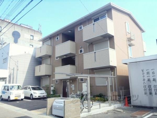 072095の外観写真