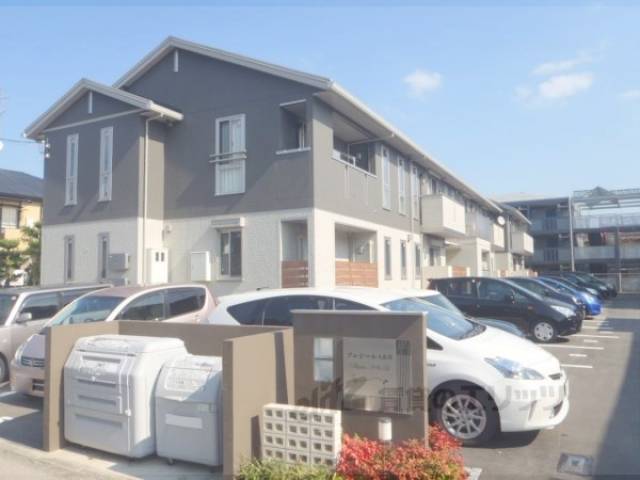 プレジール外観写真1