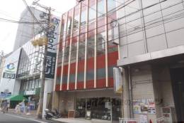 岡本鏡店ビル東館外観写真