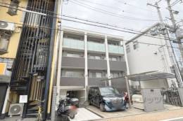 サクシード墨染外観写真