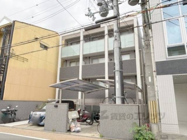サクシード墨染外観写真3