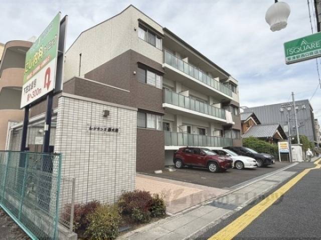 レジデンス西大路外観写真1