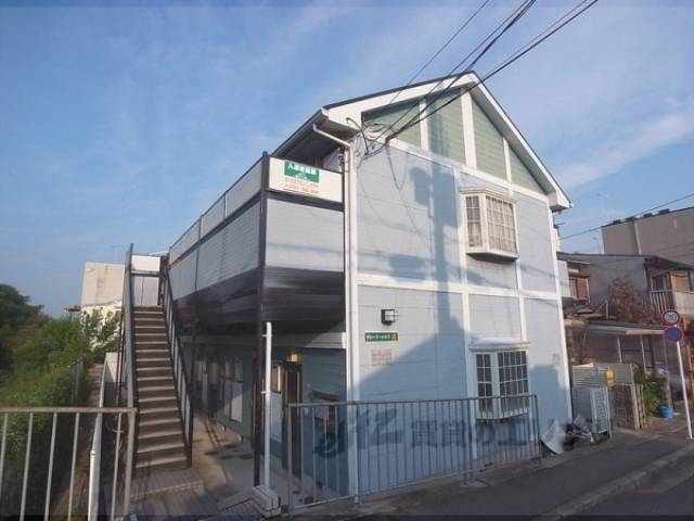 グローリーハイツ淀外観写真1