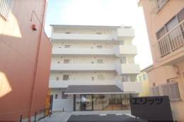 レスパスエルトン丹波口外観写真