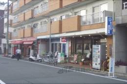 詩仙ハイム（テナント）外観写真