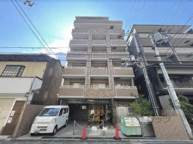 ベラジオ五条烏丸外観写真1