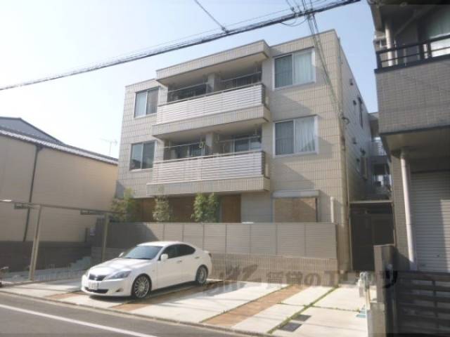 へーベル春日京都外観写真1