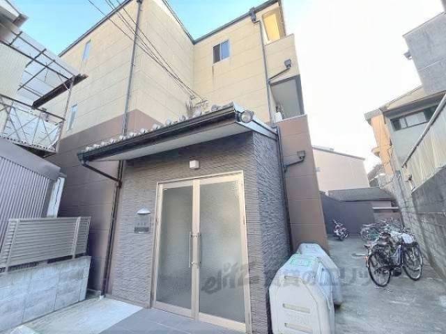 アールグランツ東大路外観写真3