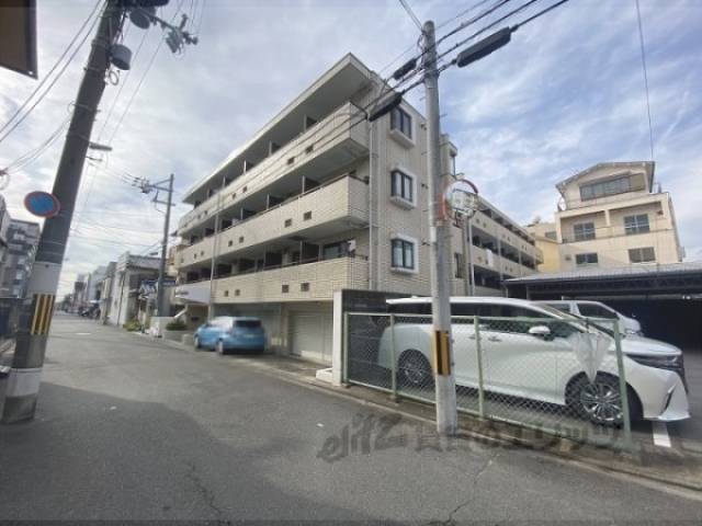 メゾンドパルファン外観写真3