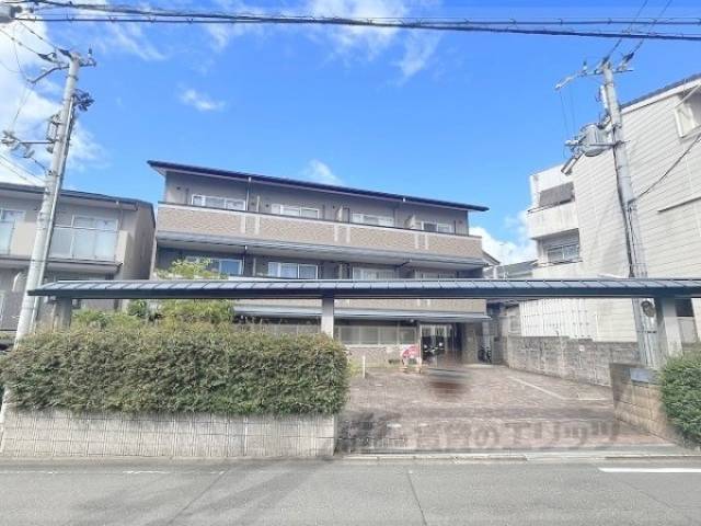 ソレイユ京衣笠外観写真2