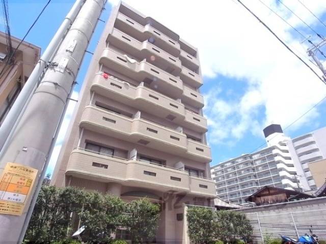 ロイヤル上京外観写真2