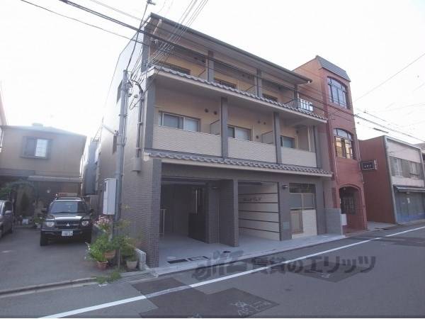 073711の外観写真