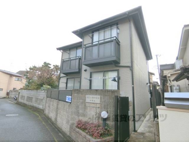 ＩＳＥＹＡ　ＨＯＵＳＥ２外観写真1