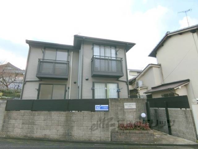 ＩＳＥＹＡ　ＨＯＵＳＥ２外観写真2