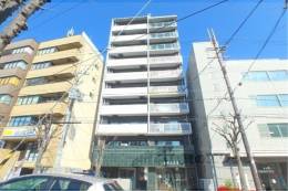 Ｊ　ＣＯＵＲＴ石山駅前外観写真