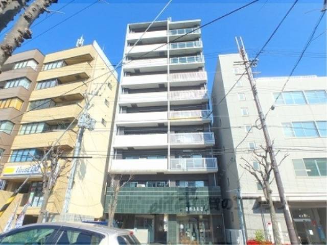 Ｊ　ＣＯＵＲＴ石山駅前外観写真1