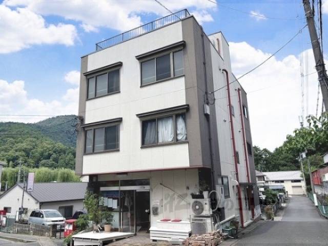 アンダーフォレスト外観写真1