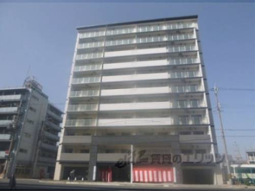 エステムプラザ京都聚楽第粋邸の外観