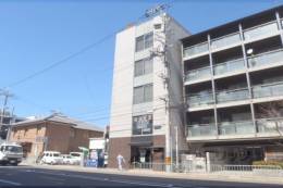 烏丸丸太町テナント外観写真