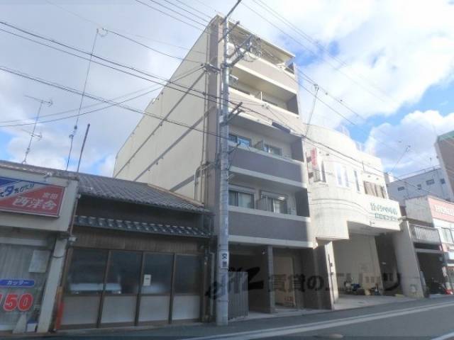 カーサフォレスタ１外観写真1