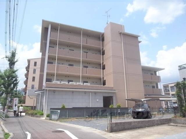 Ｄ・マローネ桂外観写真2