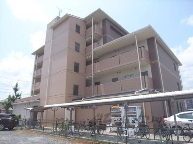 Ｄ・マローネ桂外観写真3