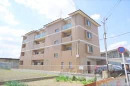 ラフィーネ葛野外観写真