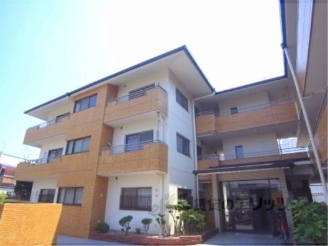 グランドハイツフナトラ外観写真1