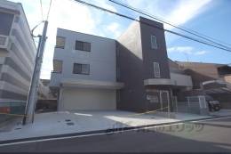 ドメールセプトエトワール椥辻外観写真
