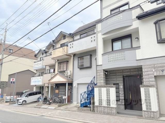 貸家外観写真1