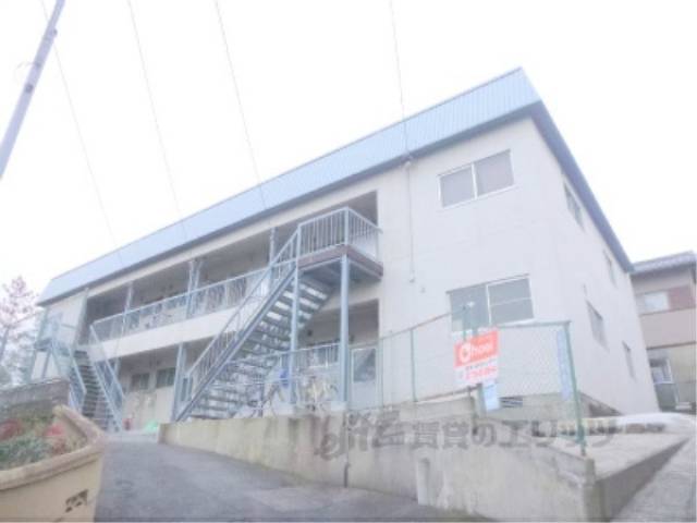 うずらマンション外観写真1