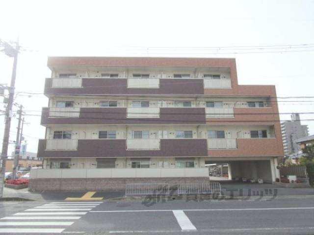 ブリリアント　テラス外観写真3