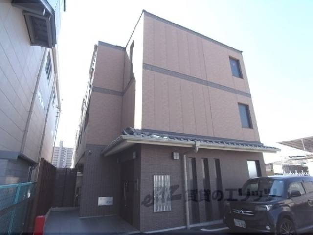 アルディエンテY&J外観写真1