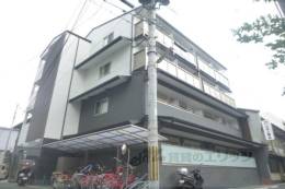 ベルク五条高倉外観写真
