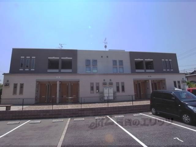 ｕｎｉｖａｌｙ槇島外観写真3