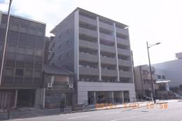 ベラジオ五条堀川３外観写真