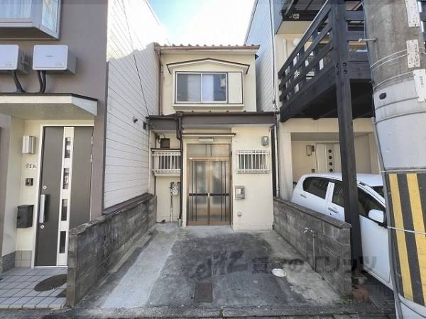 076439の外観写真
