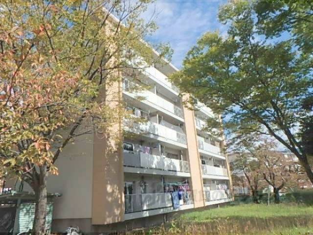 小栗栖北団地7棟外観写真3