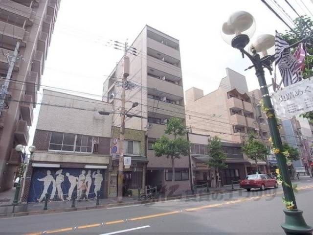 ウエスト一条外観写真3