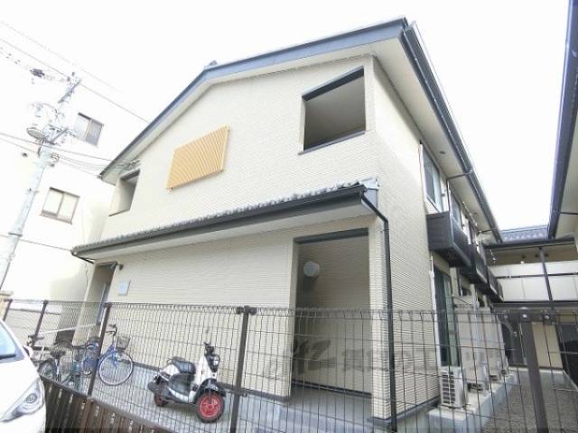 レオパレス東寺外観写真3