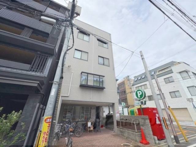 ロイクラトン四条外観写真2