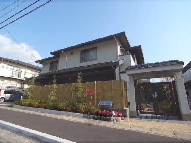 シャーメゾンガーデンズＯＧＵＲＡ外観写真1
