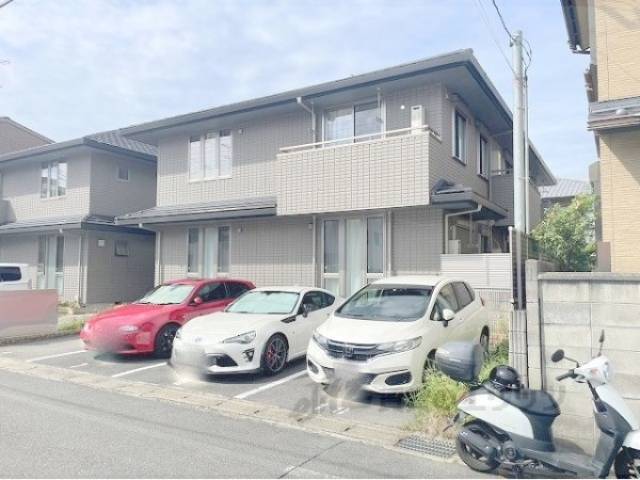 フレール北山イースト外観写真2